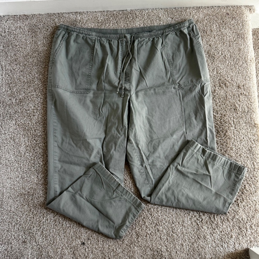 LL Bean Classic Fit Pants Womens 2X Sage Green Cotton Drawstring Elastic Waist